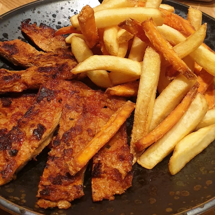 photo of Forky's Spare Ribs shared by @veganfindsaustria on  30 May 2020 - review