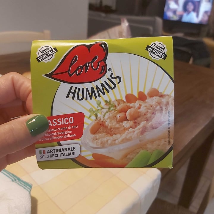 photo of Love Hummus Hummus classico di ceci shared by @silviab81 on  22 Oct 2022 - review