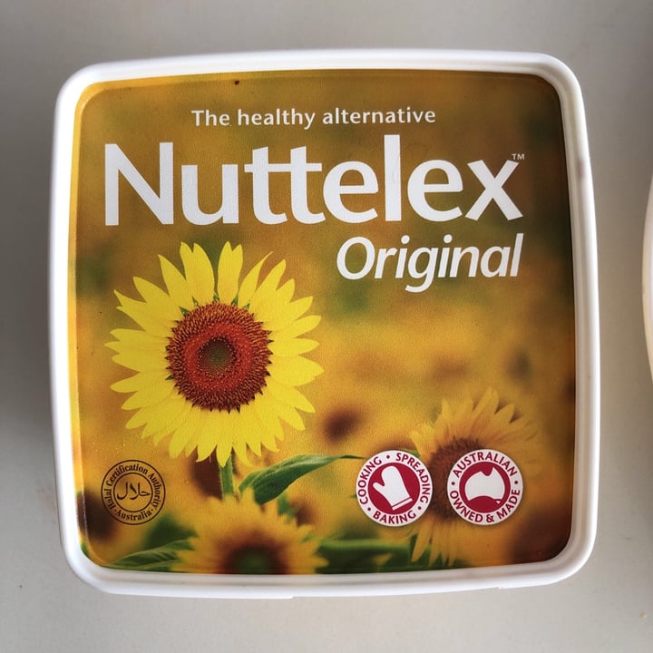 photo of Nuttelex Buttery Spread with Sunflower Oil shared by @marclian on  25 Jan 2021 - review