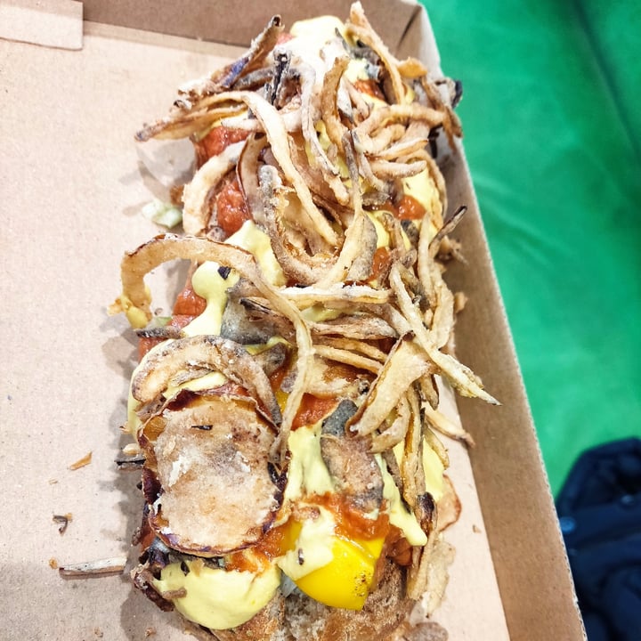 photo of Veganlove street food Onion Dog shared by @elaine95 on  13 Apr 2022 - review