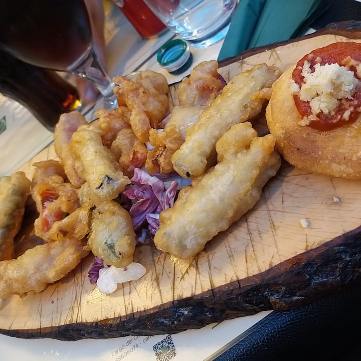 photo of Origano Aperitivo Vegan shared by @elele95 on  20 May 2022 - review