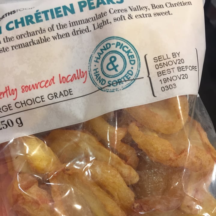 review photo of Woolworths Food Dried pears shared by @lollygreve on 16 Aug 2020 - review