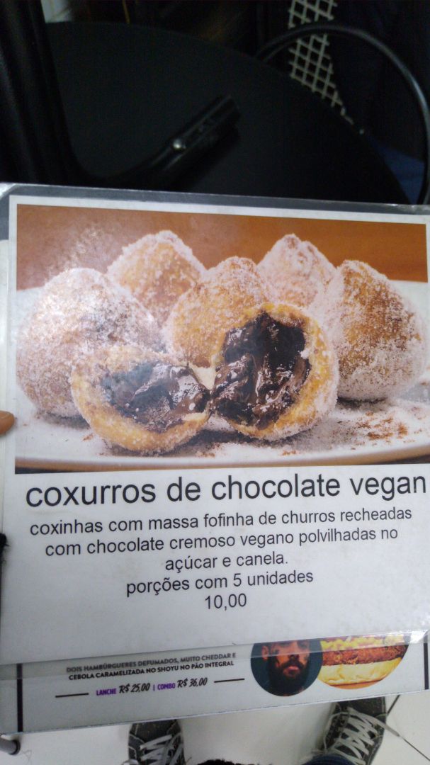 review photo of Prime Dog Double cheddar vegmelt and coxinha de churros veg shared by @cisneirosbi on 06 Jul 2019 - review