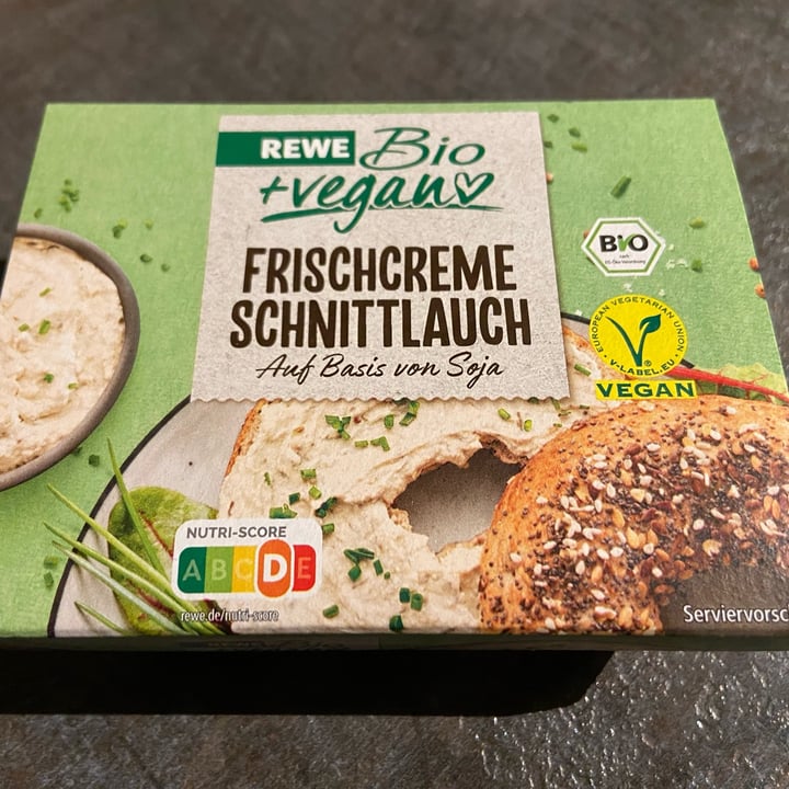 review photo of Rewe Bio Frischcreme Schnittlauch shared by @ninoo on 03 Dec 2022 - review