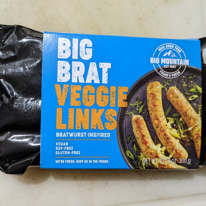 photo of Big Mountain Foods Big Brat Veggie Links shared by @caseyveganforlife on  13 Dec 2021 - review