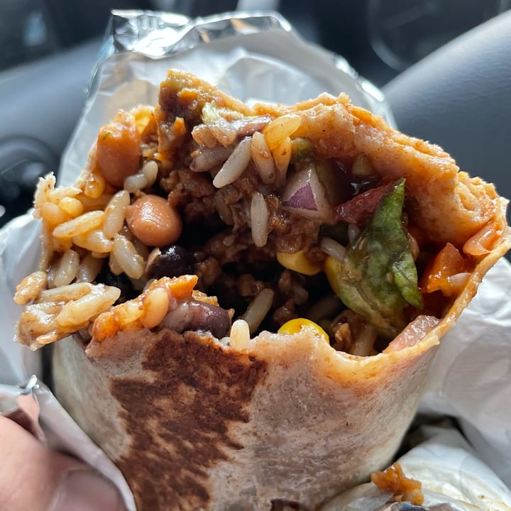 photo of barBURRITO veggie ground burrito shared by @xdarrenx on  23 Dec 2021 - review