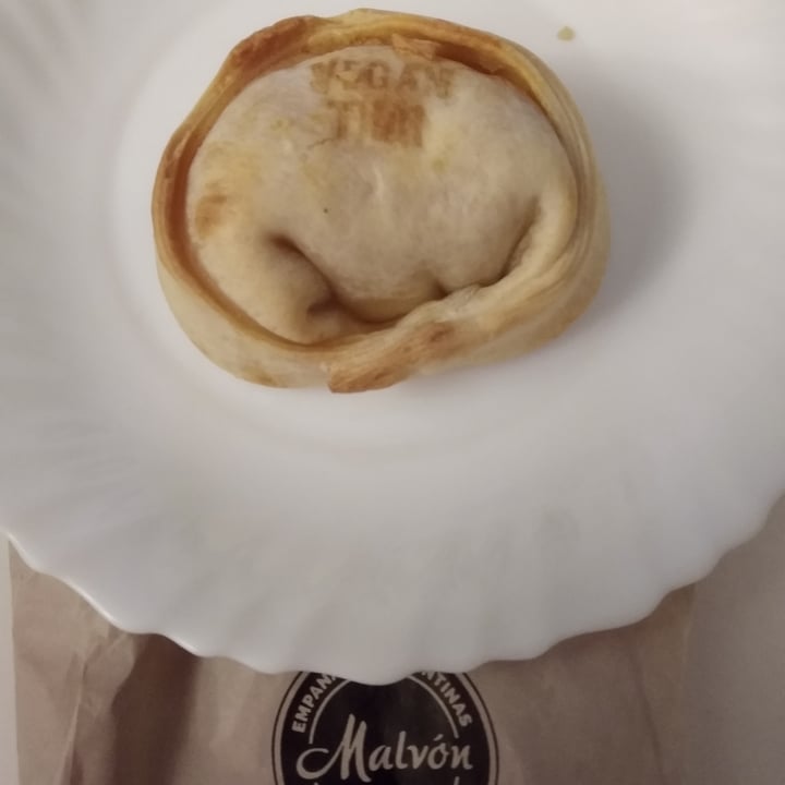 review photo of Empanadas Malvón Empanada Veggie Thai shared by @jeimsvera on 03 Aug 2022 - review