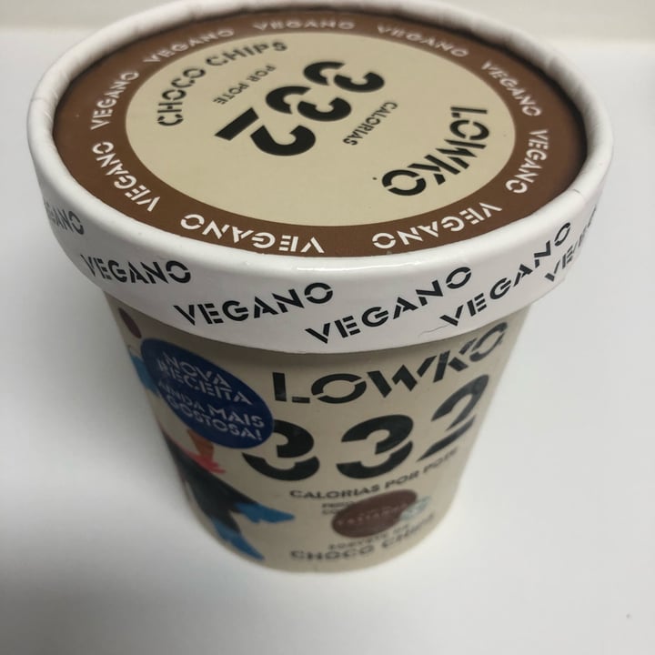 review photo of Lowko sorvete choco chips shared by @mebergami on 15 May 2022 - review