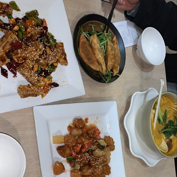 photo of Utopia Square@Northbridge Sweet n Sour Faux Chicken shared by @vmuter on  22 Jul 2020 - review