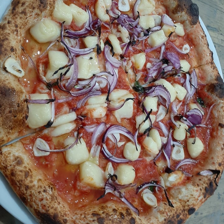 photo of BRUTAL Pizzeria Pizza napolitana shared by @bautistatomxs on  26 Oct 2021 - review