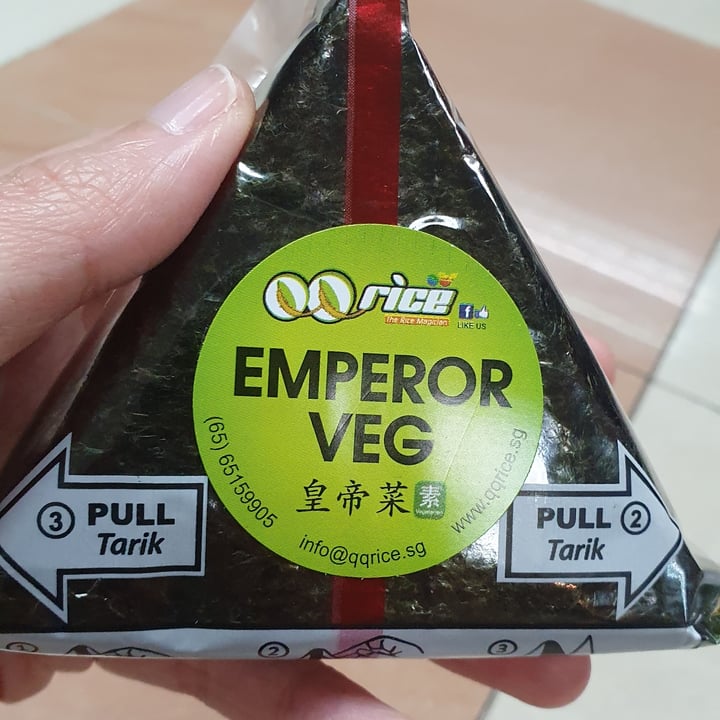 photo of QQ Rice Emperor Veg Snack Roll shared by @yiersansiwu on  27 Jun 2021 - review