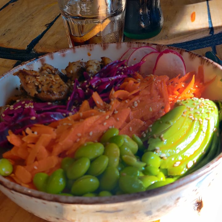 photo of Amarre Marina - Vegan food & Drinks Chik'n bowl shared by @gitaneta on  04 Oct 2022 - review