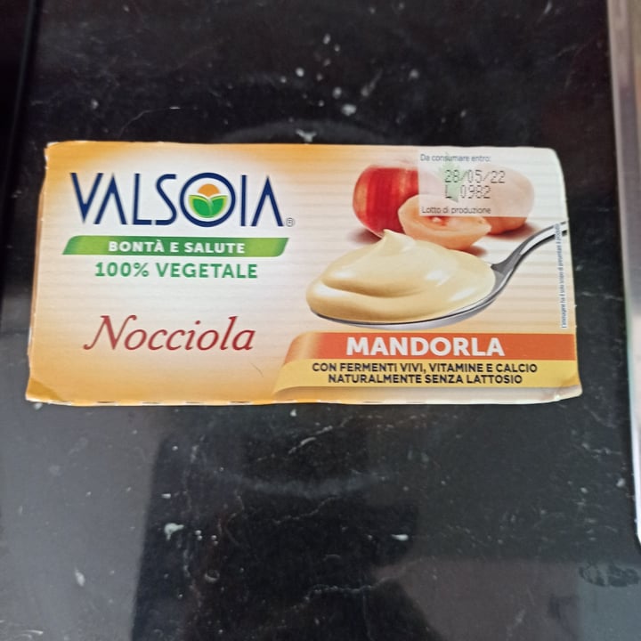 review photo of Valsoia Yogurt alla nocciola shared by @ranran on 10 May 2022 - review