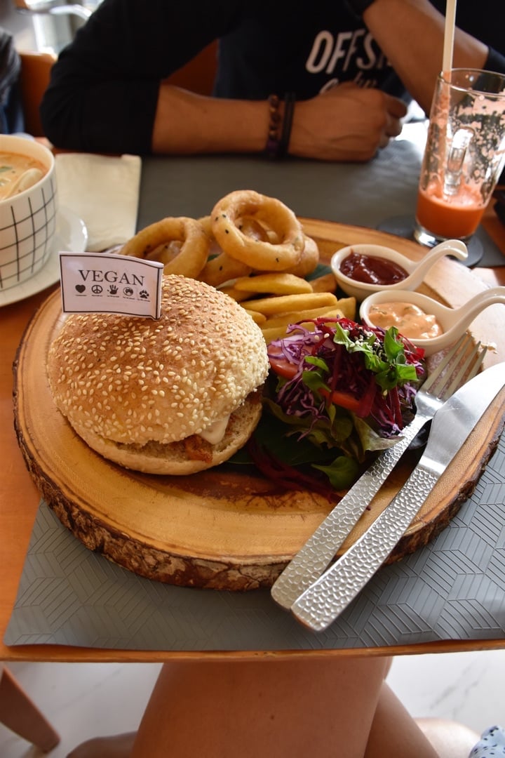 photo of May Veggie Home Bbq cheeseburger with fries and onion rings shared by @plantbasedbangkok on  11 Jan 2020 - review