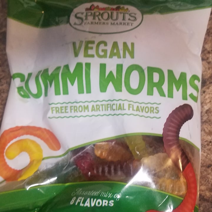 photo of Sprouts Farmers Market Vegan Gummy Worms shared by @mallibra55 on  09 May 2020 - review