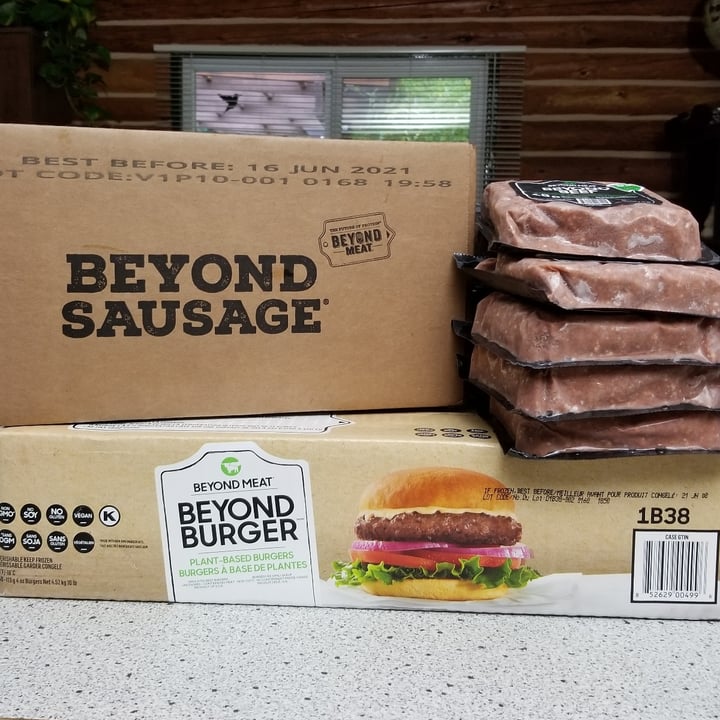 photo of Beyond Meat Beyond Sausage Hot Italian shared by @veganonvanisle on  18 Nov 2020 - review