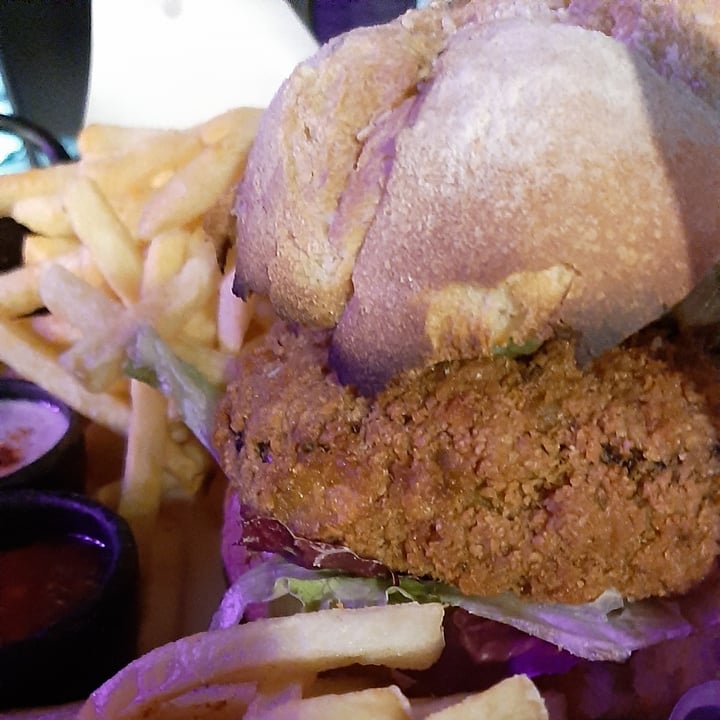 photo of JU Vegano Hamburguesa de tofu shared by @lauchaons2 on  16 Aug 2021 - review