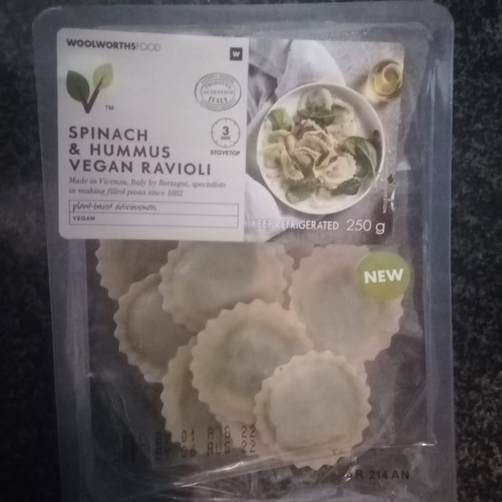 photo of Woolworths Food Spinach & Humus Vegan Ravioli shared by @lauren741 on  17 Aug 2022 - review