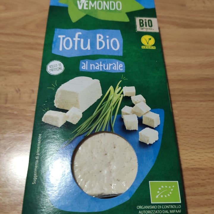 photo of Vemondo Tofu Bio al naturale shared by @arualz on  30 Mar 2022 - review