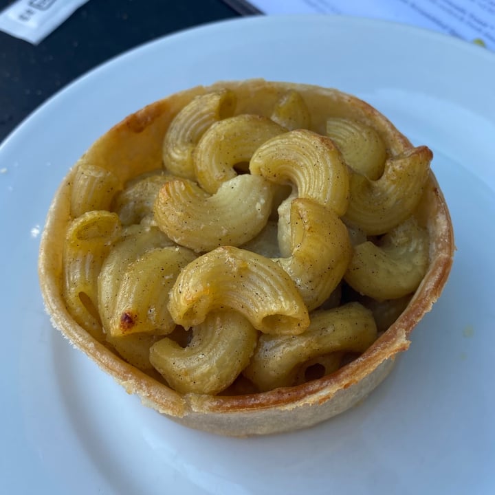 photo of Rose & Grant's Deli Cafe Macaroni pie shared by @devon0 on  15 Jul 2021 - review
