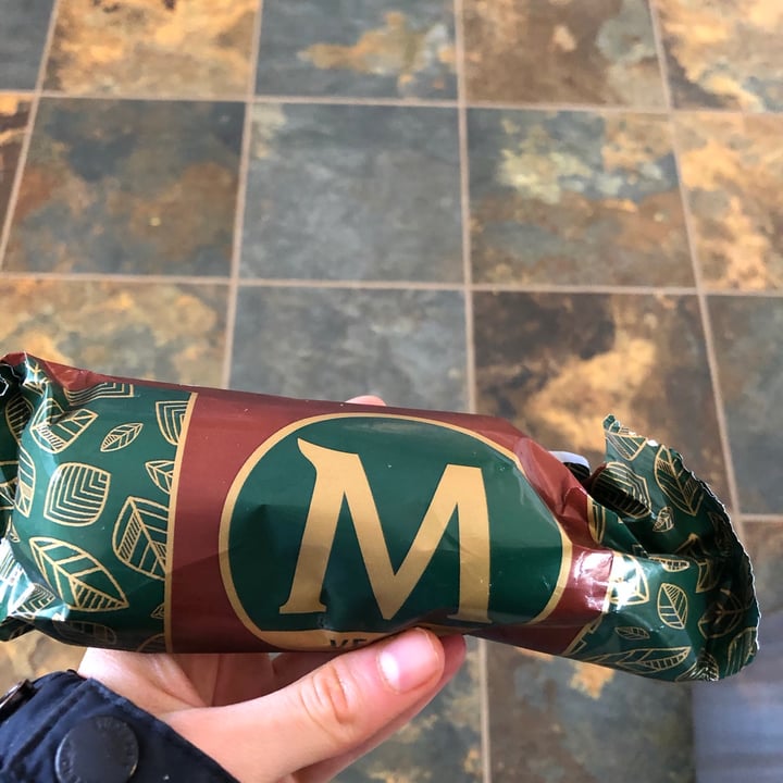 review photo of Magnum Magnum Vegan Almond shared by @04ag on 01 Apr 2021 - review