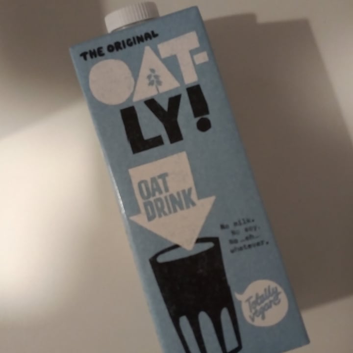 photo of Oatly Oat Milk Semi shared by @aoifemcveigh on  16 Oct 2021 - review
