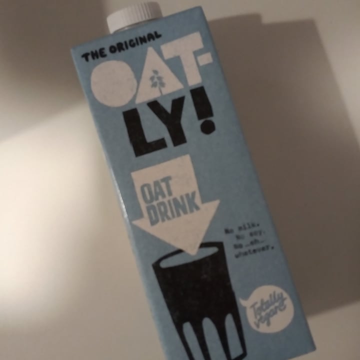 review photo of Oatly Oat Milk Semi shared by @aoifemcveigh on 16 Oct 2021 - review
