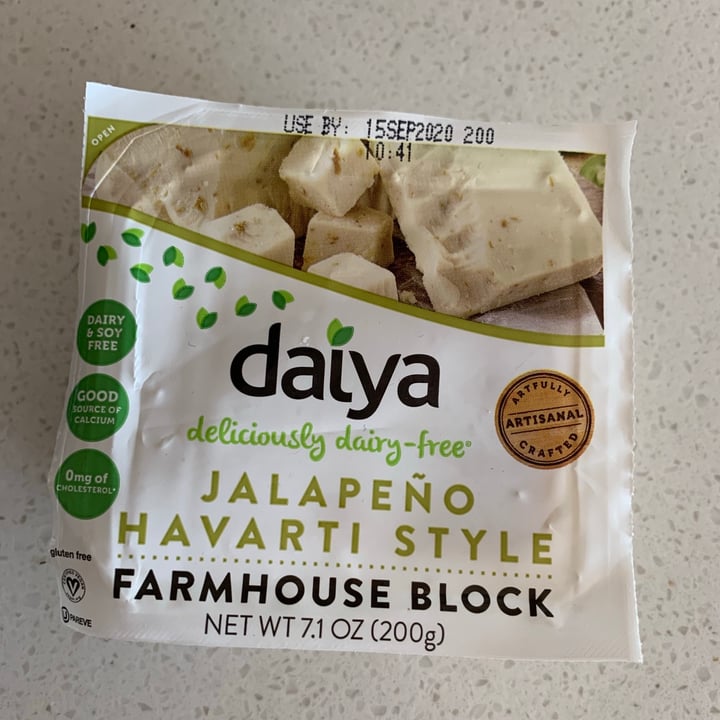 photo of Daiya Jalapeño Havarti Style Farmhouse Block shared by @racheliholstein on  17 Jul 2020 - review