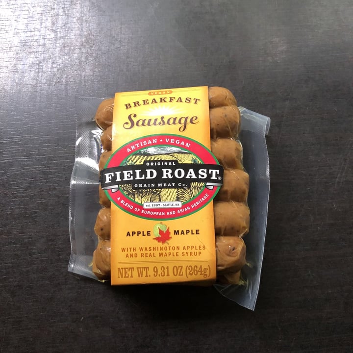 photo of Field Roast Apple & Maple Breakfast Sausages shared by @mamahixx on  30 Jun 2020 - review