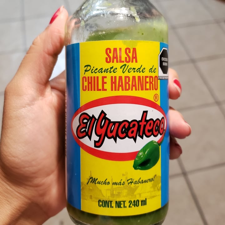 photo of El yucateco Salsa picante verde de chile habanero shared by @chepsita on  23 May 2022 - review