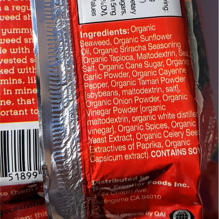 photo of Ocean's Halo Sriracha Seaweed Snack shared by @veggieassassin on  14 Oct 2021 - review