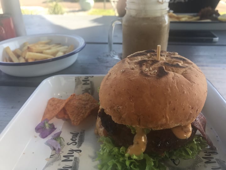 photo of Oh My Soul Cafe Senorita Bonita vurger shared by @shanwels on  02 Jul 2019 - review