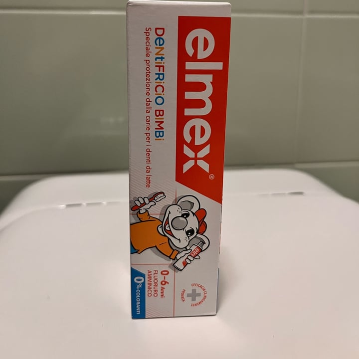 photo of Elmex Dentifricio Bimbi 0-6 Anni shared by @claraguidalioff on  05 Apr 2022 - review