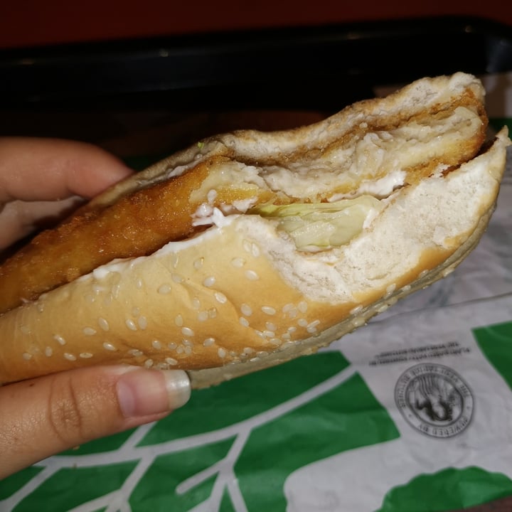 photo of Burger King Vegan Royale shared by @penny10 on  21 Jul 2022 - review