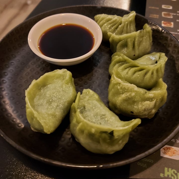photo of FirenZEN Noodle Bar 上海面馆 Ravioli Di Verdure shared by @rossellakiddo on  11 Mar 2022 - review