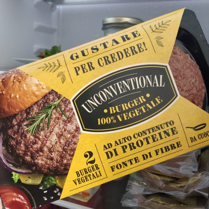 photo of Unconventional Burger Vegetale Classico - Classic Burger shared by @rugabdom7 on  13 Mar 2022 - review