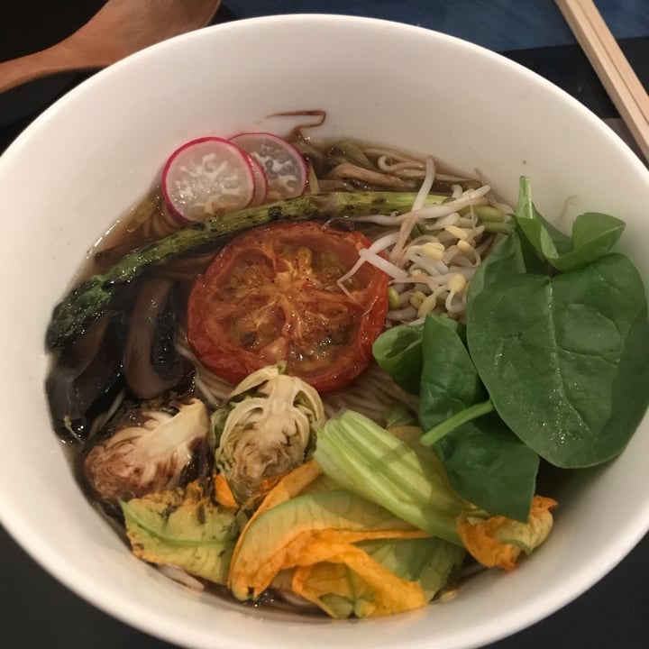 photo of Casa Ramen ramen veggie shared by @gre8 on  14 May 2022 - review