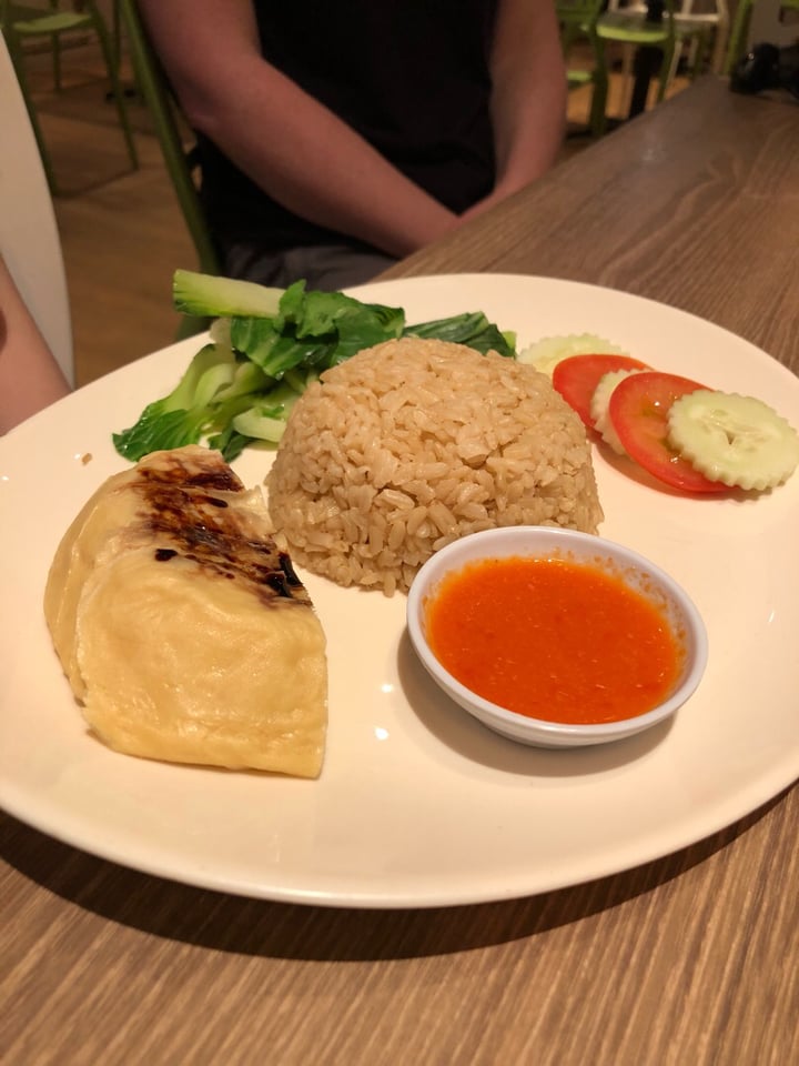 photo of Genesis Vegan Restaurant Chicken Rice shared by @eritakay on  12 Jul 2018 - review