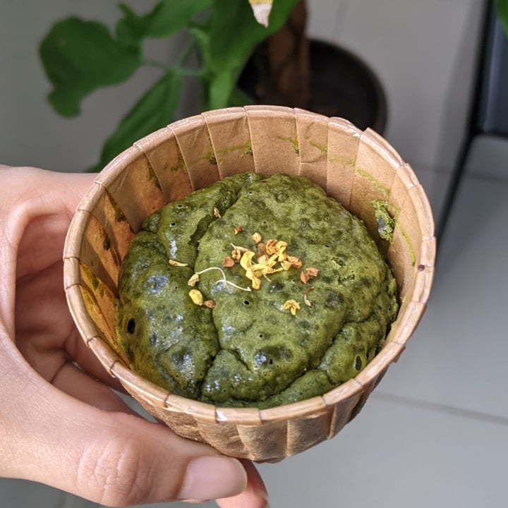 review photo of The Clean Addicts Matcha Mochi Muffin shared by @bornvegetarian on 13 Oct 2022 - review
