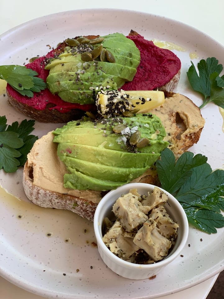 photo of Carrotsticks and Cravings Robertson Quay Happy Vegan Avo shared by @jannemojo on  12 Dec 2019 - review