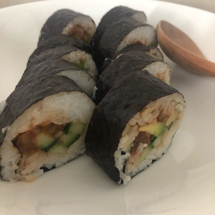 review photo of Simple Lifestyle Healthy Vegetarian Cafe Sushi Roll shared by @daffydev on 26 Oct 2019 - review
