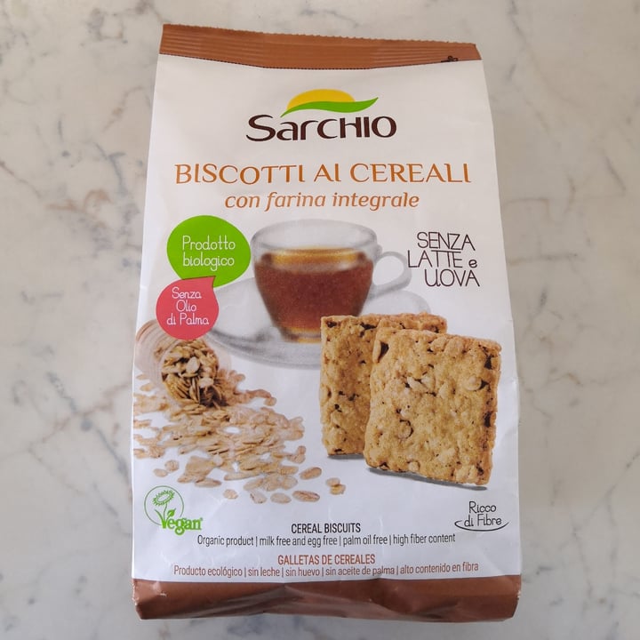 photo of Sarchio Biscotti ai cereali shared by @totoro on  06 Oct 2021 - review