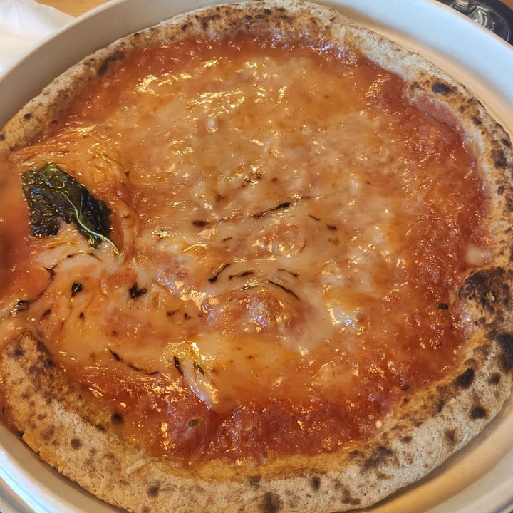review photo of Capperi che Pizza Margherita Vegan shared by @tipsyballoons on 25 Jul 2022 - review