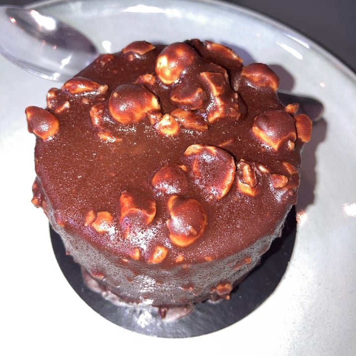 photo of Zoï Rocher Choco-Noisette shared by @chloslo on  30 Jan 2022 - review