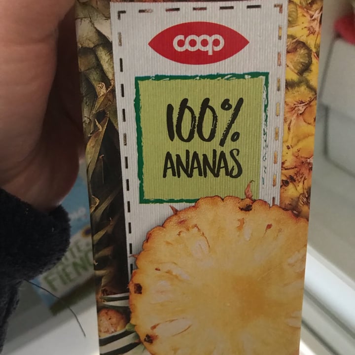 photo of Coop 100% ananas shared by @chiaras9794 on  28 Dec 2021 - review