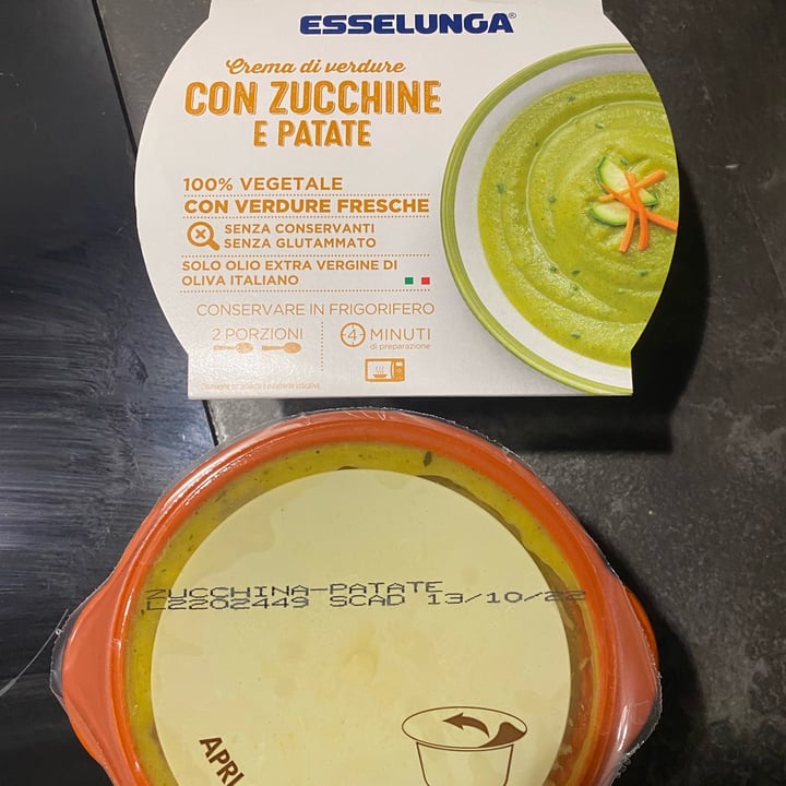 photo of  Esselunga Crema di verdure con zucchine e patate shared by @martimollylucytonina on  02 Oct 2022 - review