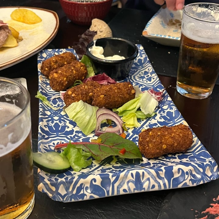 review photo of Arte y Sabor Falafel Vegano shared by @elisalu on 13 Mar 2022 - review