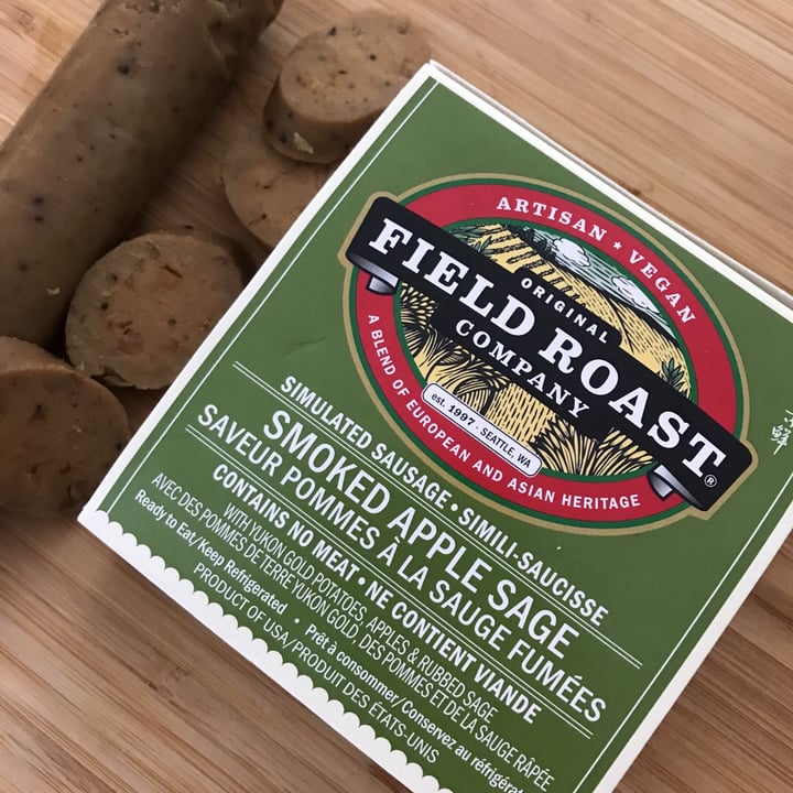photo of Field Roast Smoked Apple & Sage Plant-Based Sausages shared by @ambivalentideas on  21 Dec 2018 - review