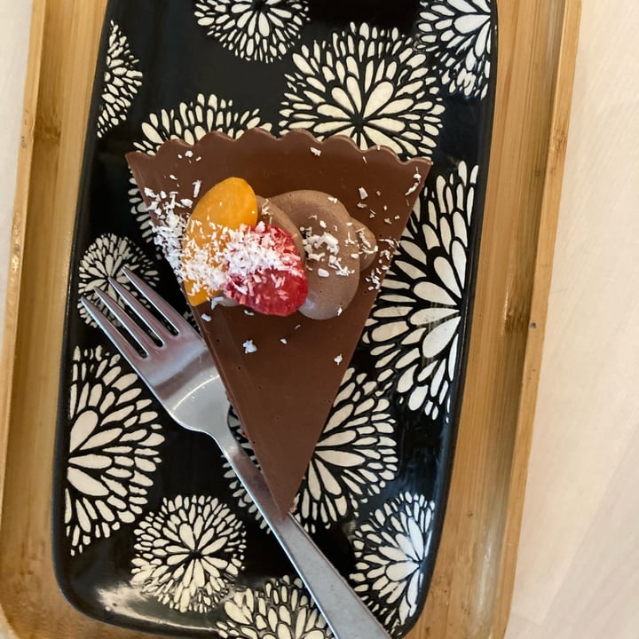 photo of Alive Tarte Chocolat-Noix de Coco shared by @chloslo on  24 Jun 2022 - review