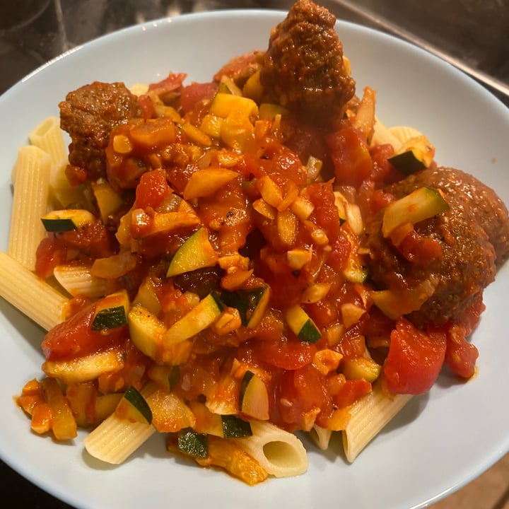 review photo of Gardein Classic Meatless Meatballs shared by @xnatt08 on 28 May 2020 - review